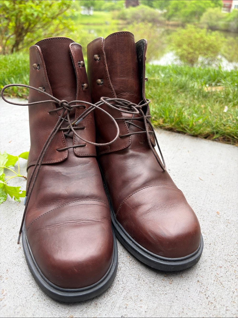 100% Italian Leather Mocha Brown Lace-Up Boots - Picture 3 of 10